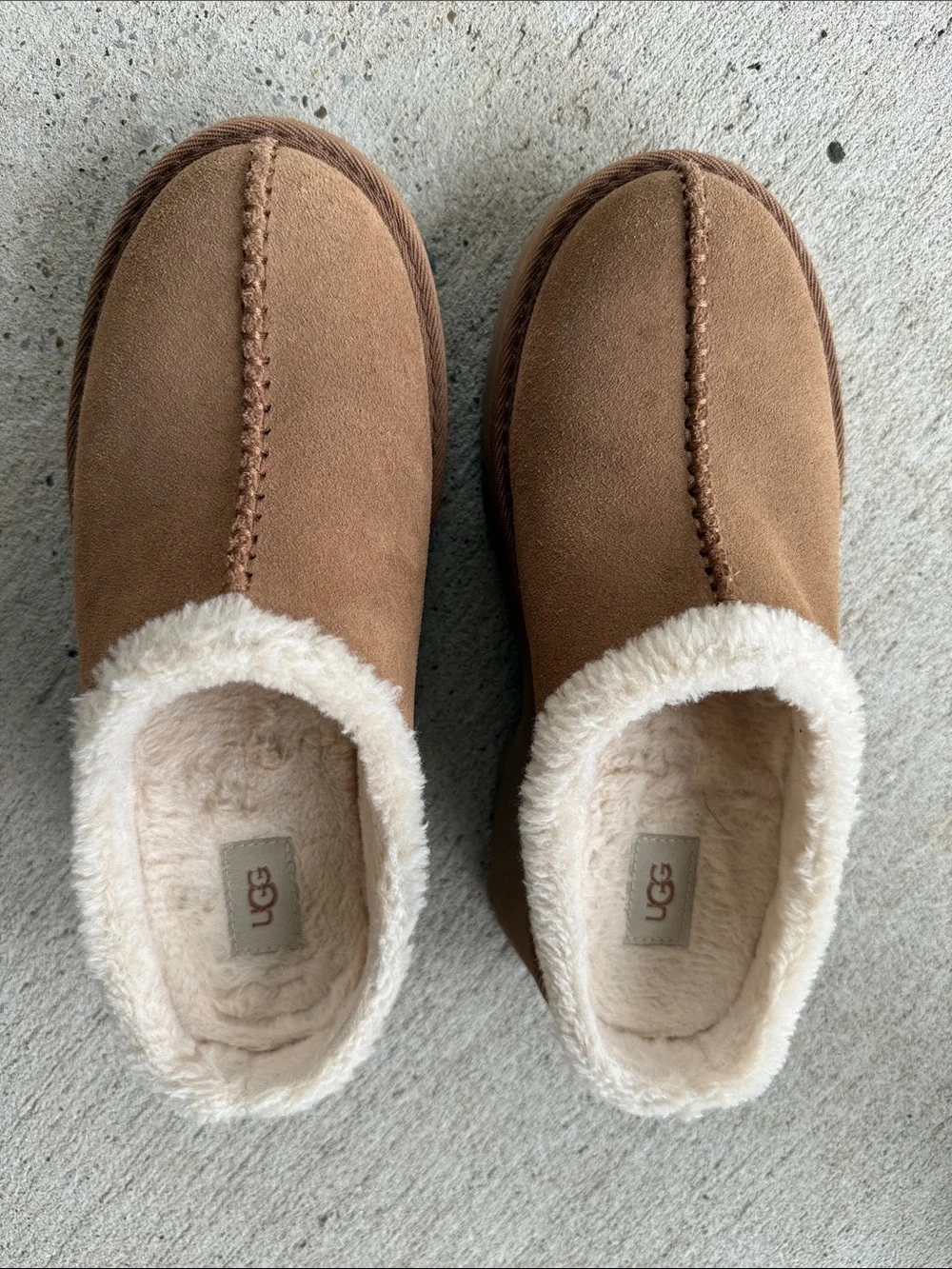 UGG Women's New Heights Cozy Platform Clogs Chestnut Suede Size 8(39) worn once - Picture 7 of 10
